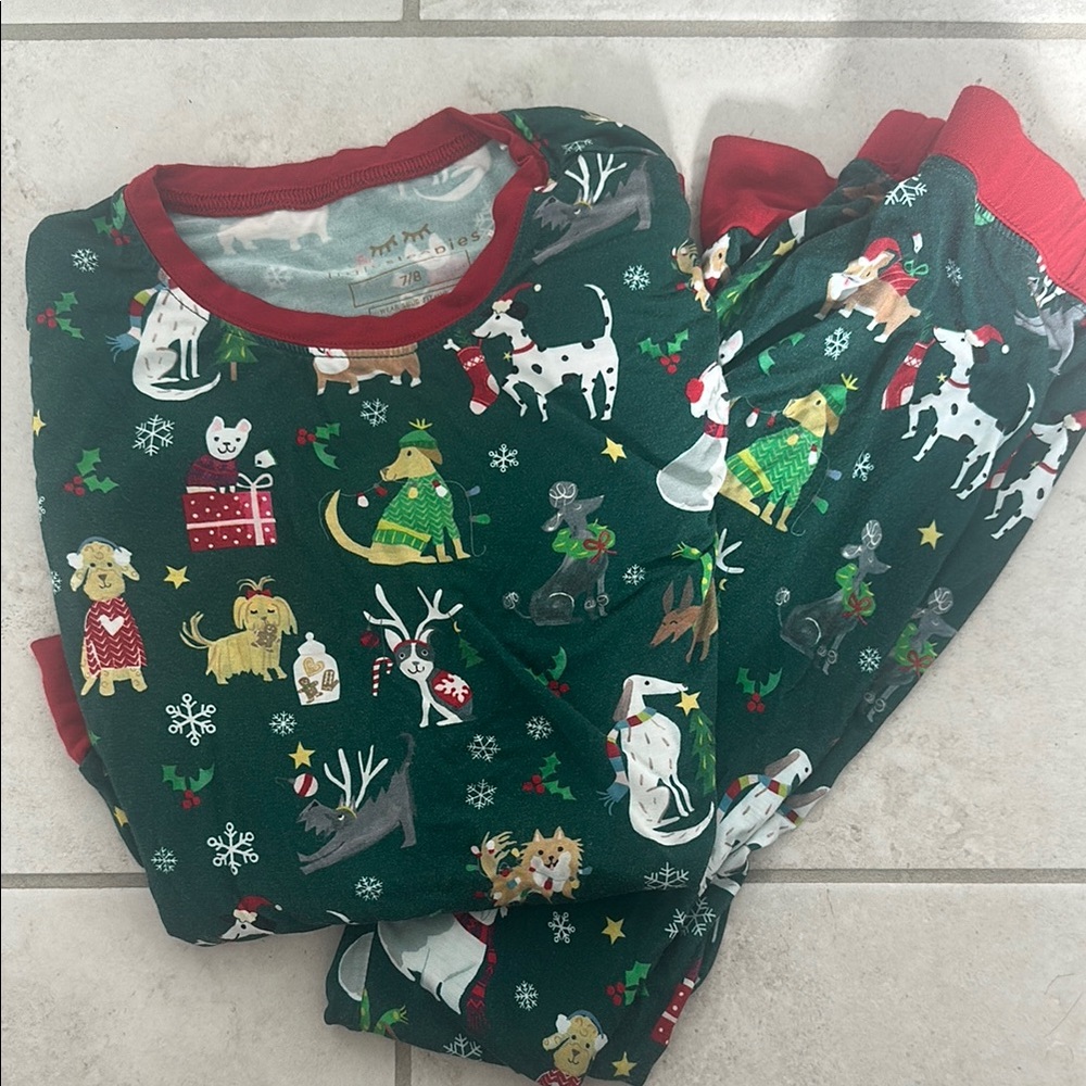Little Sleepies Holiday Hounds